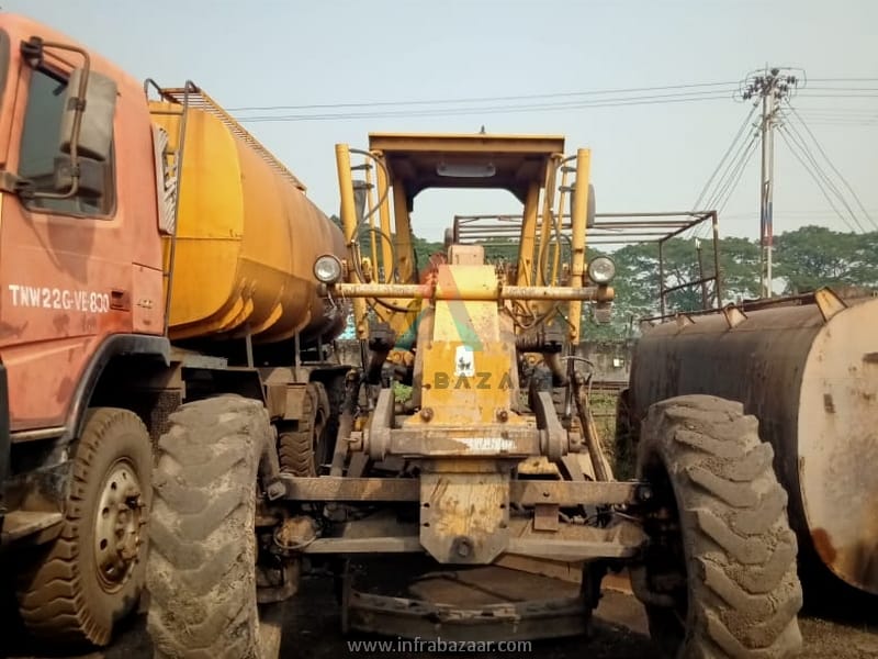 2015 model Used CAT 120 K2 Motor Grader for sale in Durgapur by owners online at best price, Product ID: 450354, Image 1- Infra Bazaar